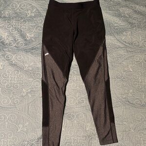 Physiclo leggings with resistance bands built in